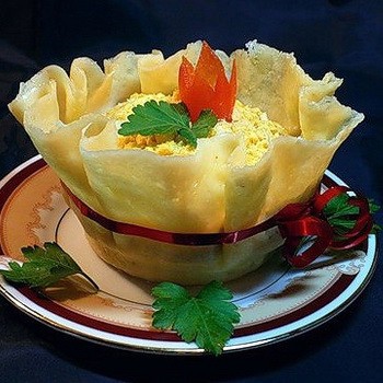 Julienne au poulet et aux champignons dans le test: recettes étape par étape avec des photos