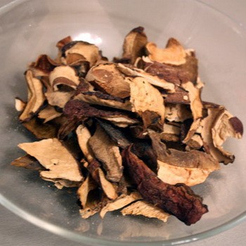 Champignons au miel dans le séchoir électrique: les secrets d'un bon séchage