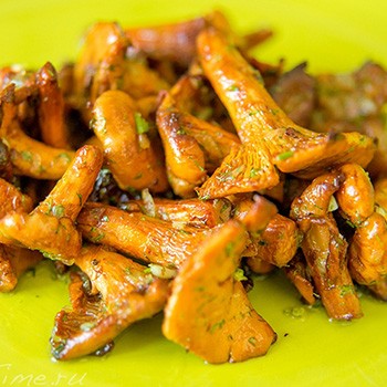Comment faire frire les girolles: des recettes copieuses