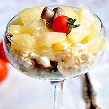 Salades aux champignons et ananas: recettes originales