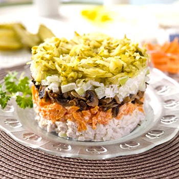 Plats de champignons au poulet et au miel: recettes