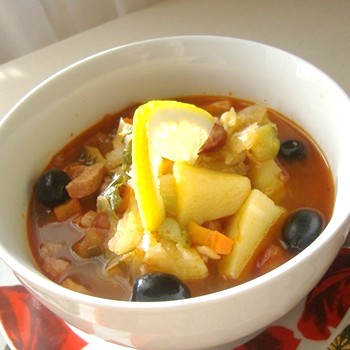 Champignons Solyanka: recettes maison populaires