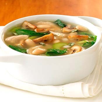 Soupe de poulet aux champignons: recettes de premier choix