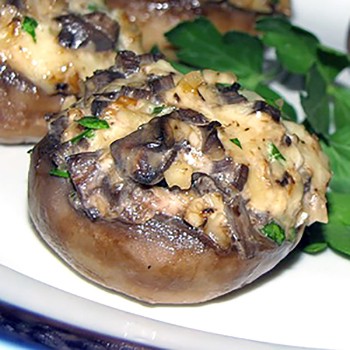 Champignon à la viande hachée: recettes de plats copieux