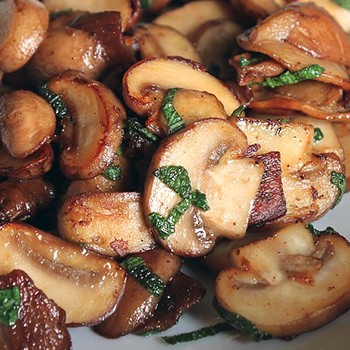 Champignons frits aux oignons